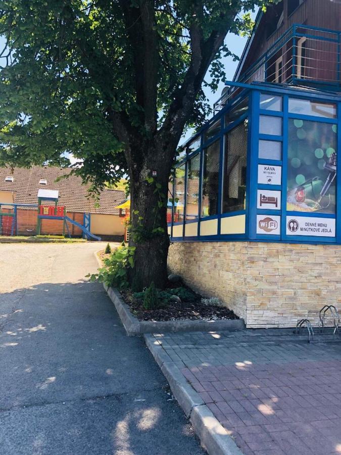 Penzión Kamenec Zakamenne Exterior foto